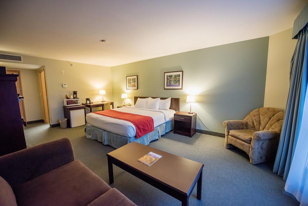 Harrison Lake Hotel Харрисон-Хот-Спрингс Экстерьер фото