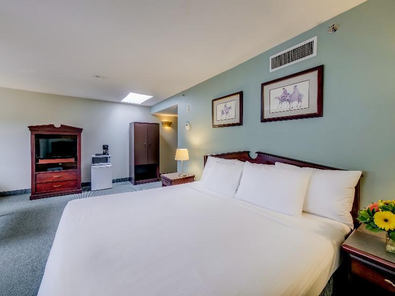 Harrison Lake Hotel Харрисон-Хот-Спрингс Экстерьер фото